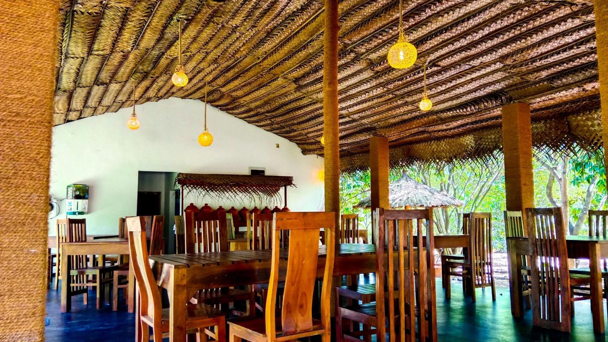 Ceylon Amigos Eco Resort Sigiriya Dış mekan fotoğraf